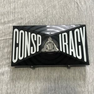 Jeffree Star x Shane Dawson Conspiracy Pallet